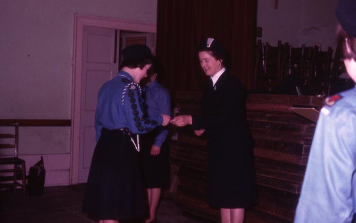 087Feb65SheilaQueensGuide